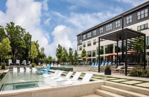 Northside Apartment | The Standard Apartments by Barsala