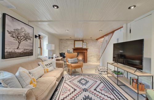 Bouldin House | Experience The Stanley Historic Home with Pool & BBQ