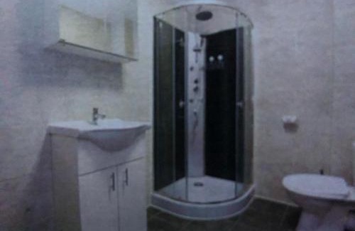 Lydd House | Discover The Star: Pet-Friendly Retreat with 9.3/10 Rating