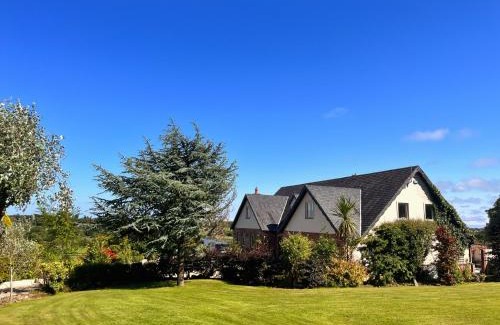 Ballindinas House | Guest Rated 9.7: The Starlings Country House Retreat