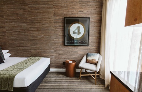 New Plymouth CBD Hotel | Experience The State Hotel: 4-Star Comfort & Family Friendly
