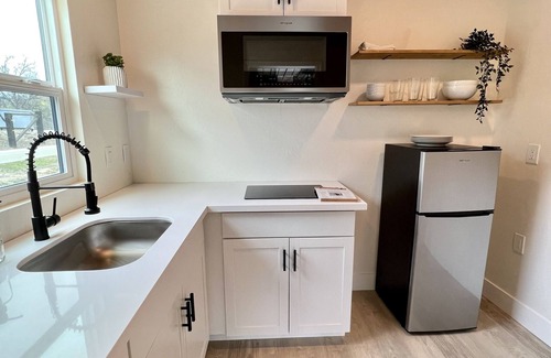 Raisin Cabin | Cozy Retreat at The Station: Cabin A Awaits You