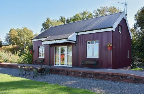 Stowmarket House | Discover The Station: 4-Star Retreat with Private Pool