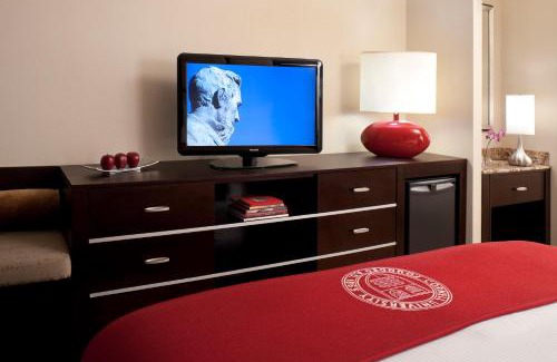 Cornell Botanic Gardens Hotel | Elegant Stay at The Statler Hotel, Cornell University