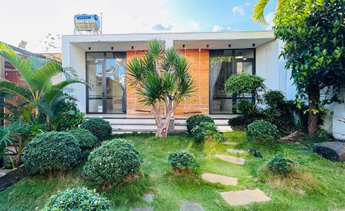 Pleiku House | Budget-Friendly The Stay Home Pleiku with Family Amenities