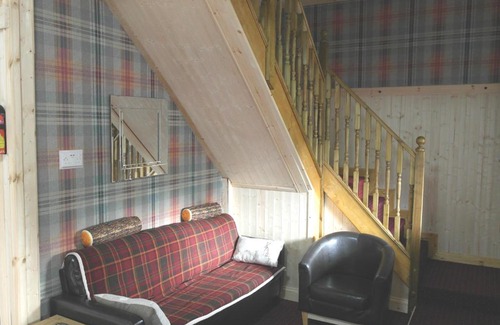 Glenurquhart Apartment | Ideal Retreat at The Steading Country Self Catering