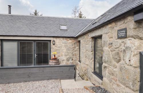 Rogart House | Discover The Steading: Family-Friendly 4-Star Retreat