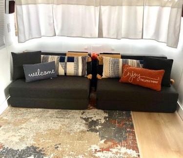 Austin House | Guest Rated 9.7: The Steel Magnolia Airstream Retreat
