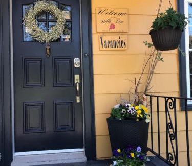 Wolfville Bed & Breakfast | Exceptional Stay at The Stella Rose B&B with Hot Tub