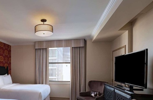 Downtown Austin Hotel | Top-Rated Stay at The Stephen F Austin Royal Sonesta Hotel