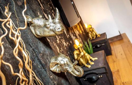 Wellingore House | Top-Rated Stay at The Stocks Barn: Pet & Child Friendly