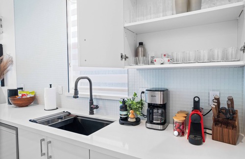 Midtown House | Modern Comfort at The Stoke House in Vibrant MidTown