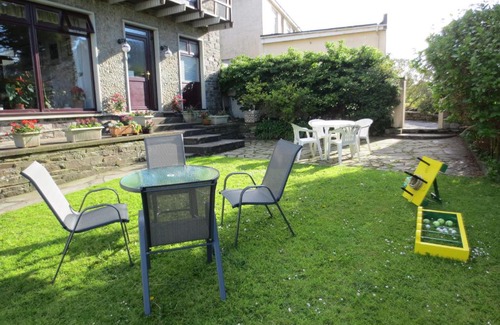 Baltimore Bed & Breakfast | Discover The Stone House B&B with Ocean Views & Hot Tub
