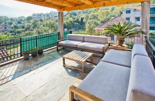 Prcanj Apartment | Oceanfront Bliss at The Stone House, Prcanj - 4 Star Retreat
