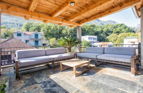 Prcanj Apartment | Oceanfront Bliss at The Stone House, Prcanj - 4 Star Retreat