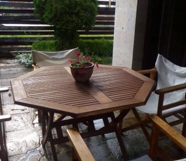 Samokov Villa | Experience Family-Friendly Comfort at The Stone Villa