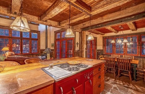 Santa Fe Cabin | Discover The Storybook Cabin: Pet-Friendly Retreat in Nature