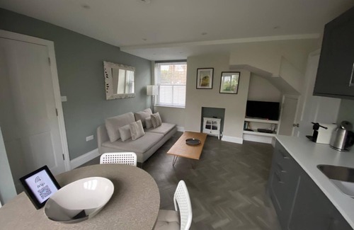 Worthing Apartment | Oceanfront Retreat: Guest Rated 9.8 at The Studio