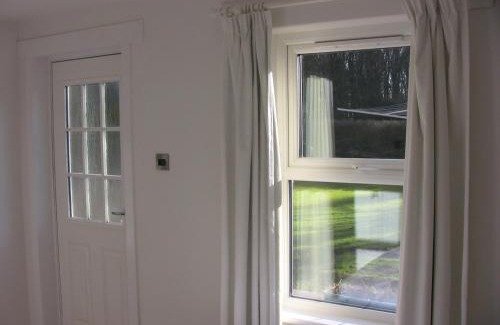 St. Andrews Apartment | Cozy Escape at The Studio Pod, St Andrews - 8.2/10 Rated