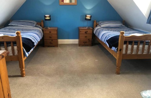 Roughton Apartment | Child-Friendly Comfort at The Studio Roughton - 9/10 Rating