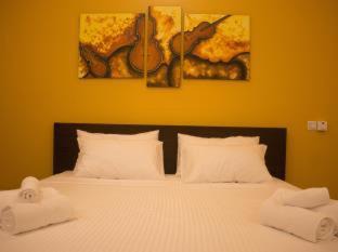 Kudapaduwa Hotel | Budget-Friendly Stay at The Suite 262 with Private Pool