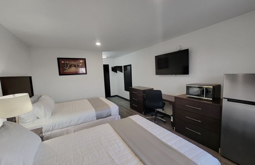 Minot Hotel | The Suite Inn