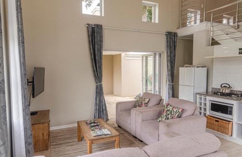 Still Bay House | Eco-Friendly Suites at Waterryk with Pool & Kitchen Access