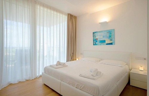 Jesolo Apartment | Relax at The Summer Houses Lagoon with Spa & Ocean Views