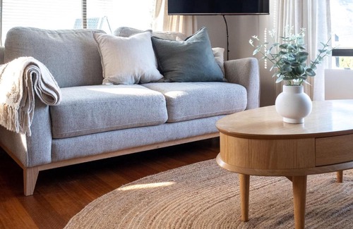 Coles Bay House | Family-Friendly Retreat at The Summer Shack - Freycinet