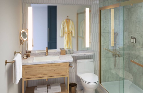 Sunny Isles Beach Resort | Relax at Newport Beachside Hotel & Resort with Ocean Views
