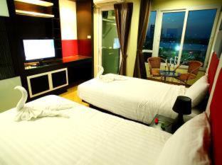 Bang Kho Laem Hotel | Discover The Sunreno Hotel SHA: Family-Friendly Escape