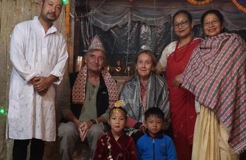 Darjeeling House | Exceptional Sunset Nest Homestay: Pet Friendly & Breakfast Included