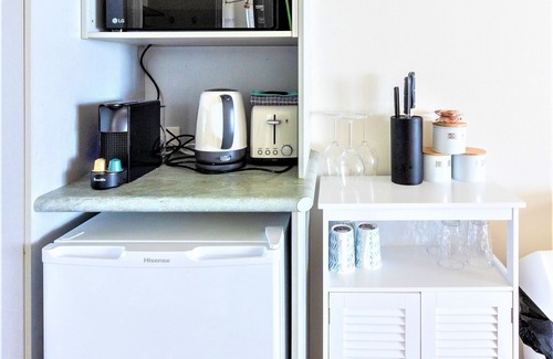 Mackay Regional Apartment | Beachfront Bliss at The Sunset Sea @ Dolphin Heads