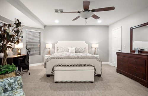 Alta Vista Estates House | Discover The Sunshine House: Heated Pool & Grill Delight