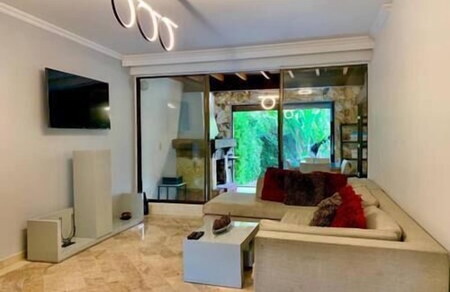 El Tesoro Villa | The Super VIP House in El Poblado, Medellin
