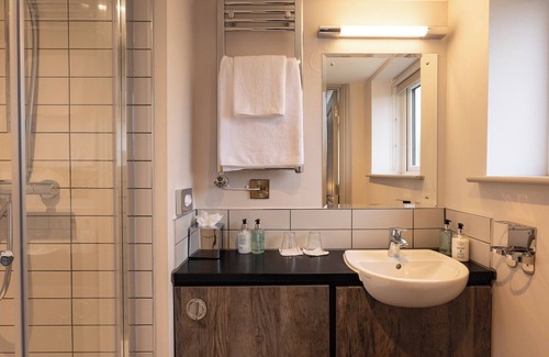 Gwynedd- Snowdonia Hotel | The Swallow Falls Inn - The Inn Collection Group