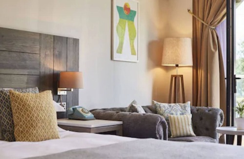 Streatley Hotel | Relaxing Retreat at The Swan at Streatley – 4-Star Escape
