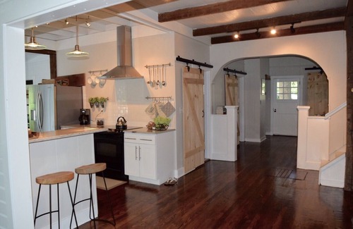 Witmer Cottage | Experience The Sycamore Cottage in Amish Country, Rated 9.8