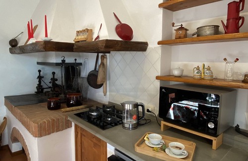 Mercatale Val di Pesa Apartment | Discover The Tuscan Cypress: Fast Internet & Cozy Stay