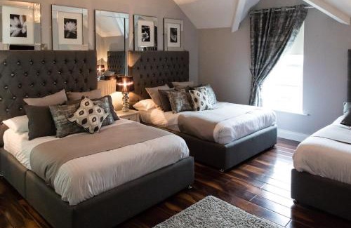 Ballygawley Hotel | Discover The Tailor's House Guest Rooms with Breakfast & Kitchen