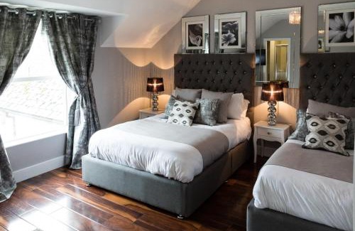 Ballygawley Hotel | Discover The Tailor's House Guest Rooms with Breakfast & Kitchen