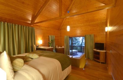 Yavakapadi Village Resort | Indulge at The Tamara Coorg: 5-Star Retreat with Spa & Pool