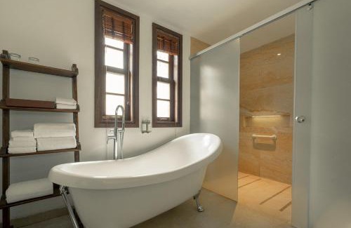 Kodaikanal Resort | Elegant The Tamara Kodai: Oceanfront Stay with Spa & Pool