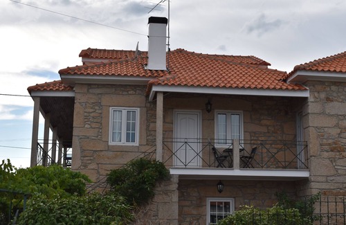 Tralhariz House | The Teacher's House in Douro Valley