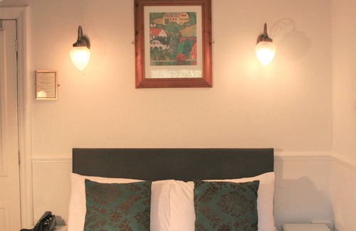 Exeter Hotel | Enjoy Relaxation at The Telstar with Spa and Dining