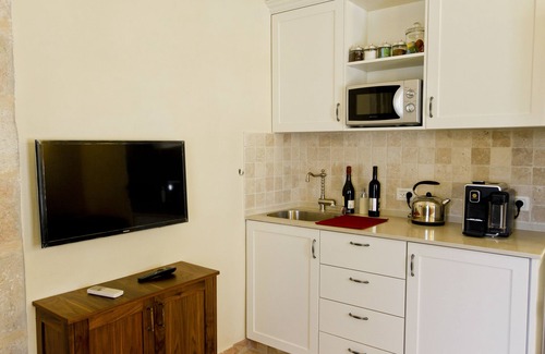 Emek Refaim Bed & Breakfast | Unforgettable Experiences at The Templer Inn - 10/10 Rating