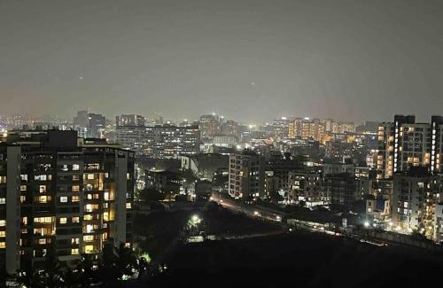 Paud Apartment | Discover The Ten: Pet-Friendly Oasis with Pool Access