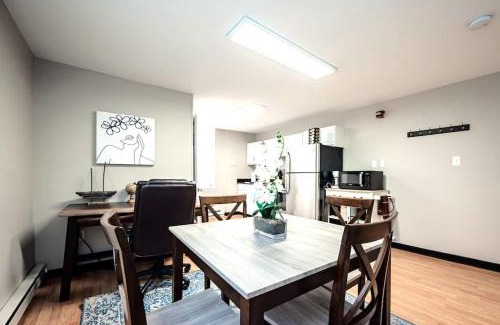 Wilmington Apartment | Cozy 2-Bedroom Terrace at Park Place with Fast WiFi