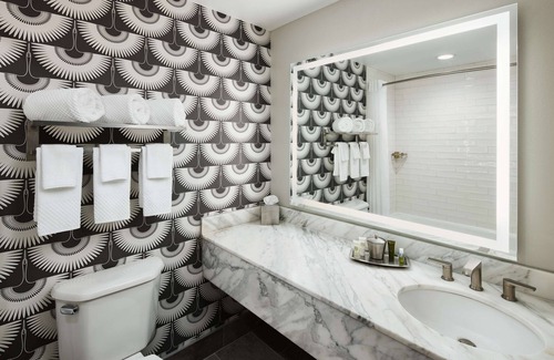 Downtown Hotel | Experience The Terrace Hotel Lakeland with Spa & Dining