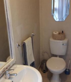 Nahoon Bed & Breakfast | Pet-Friendly Getaway at The Terrace with Ocean Views